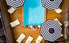 โรงแรมเดอะ ทินต์ แอท ภูเก็ต ทาวน์ (มาตรฐาน SHA Plus+)